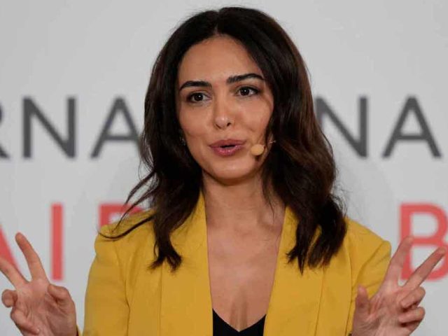 British-Iranian actress asks ‘where are the college campuses’ protesting the Iranian regime