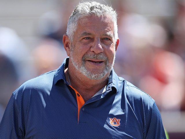 Bruce Pearl wonders whether Akron is better than undefeated Miami (Ohio)