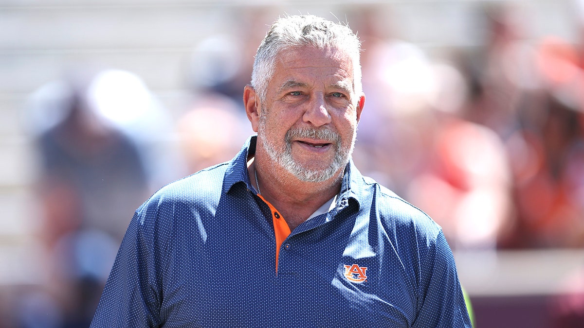 Legendary Auburn coach Bruce Pearl backs Trump on Iran strikes, rips Obama and Biden over their strategy  at george magazine
