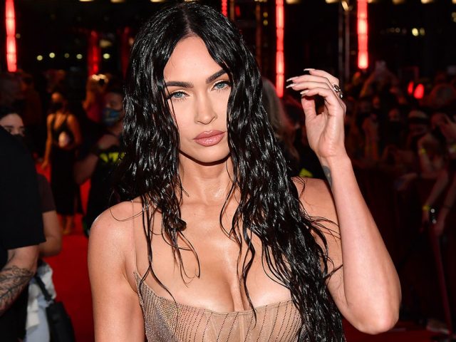 Megan Fox wows in racy outfit for Instagram return; Machine Gun Kelly reacts with cheeky comment